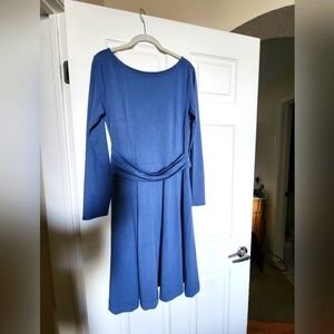 NEW Betabrand Long Sleeve Stretch Front Pocket A-line Dress Size Large Pew Blue